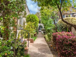 Photo of 727 East 18th St.  Oakland CA-0